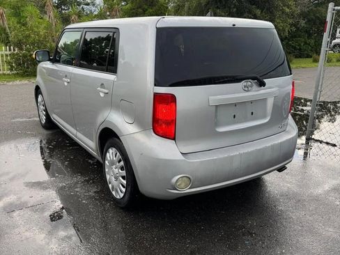 Used 2009 Scion xB FWD image 4
