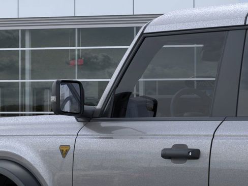New 2025 Ford Bronco Badlands image 47