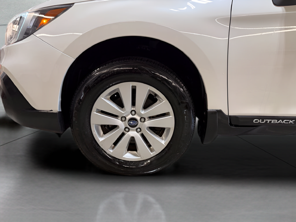 Used 2019 Subaru Outback 2.5i Premium AWD/4WD image 33