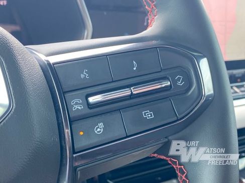Used 2024 GMC Canyon AT4X AWD/4WD image 28