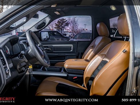 Used 2017 RAM 1500 Express w/ Black Ram 1500 Express Group image 14