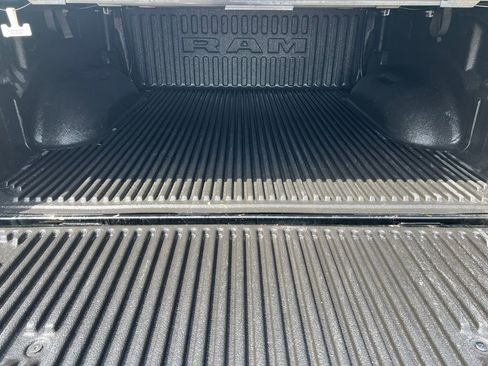 Used 2020 RAM 1500 Laramie w/ Sport Appearance Package AWD/4WD image 20