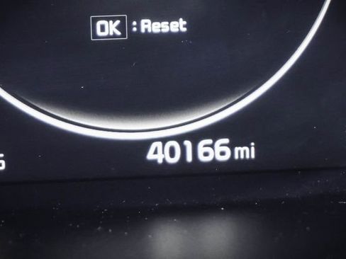 Used 2022 Kia Sorento SX FWD image 9