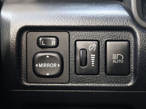 Used 2021 Toyota 4Runner TRD Off-Road Premium image 24