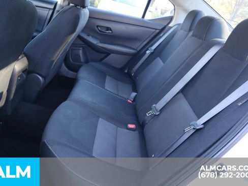 Used 2024 Nissan Sentra SV image 17