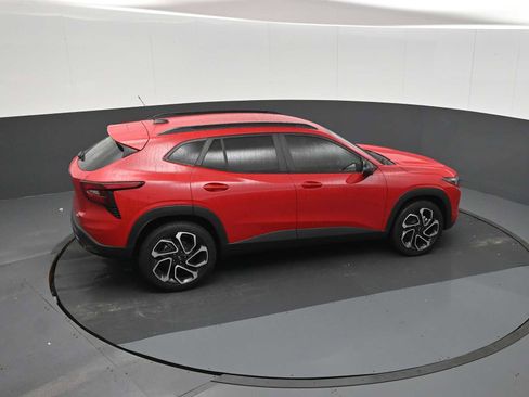 New 2026 Chevrolet Trax RS w/ Driver Confidence Package FWD image 17