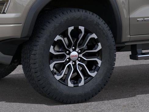 New 2026 GMC Canyon Denali AWD/4WD image 9