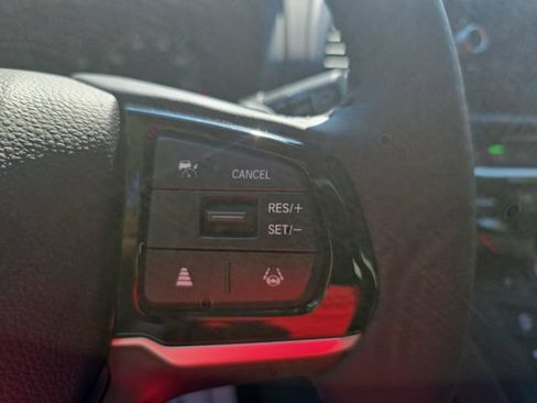 Used 2026 Honda Odyssey EX-L image 19