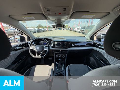 Used 2024 Volkswagen Taos S FWD image 17