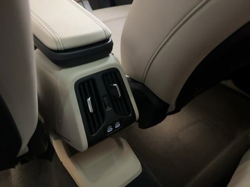 Used 2023 BMW X1 xDrive28i w/ Convenience Package image 12