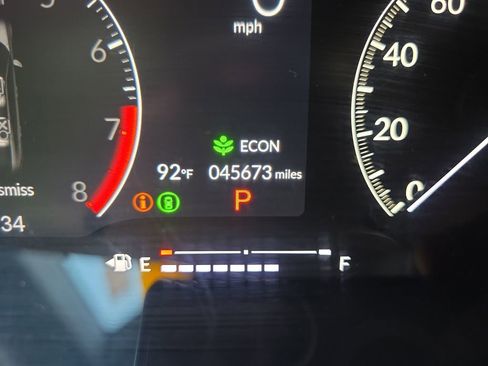 Used 2023 Honda Civic Sport image 25