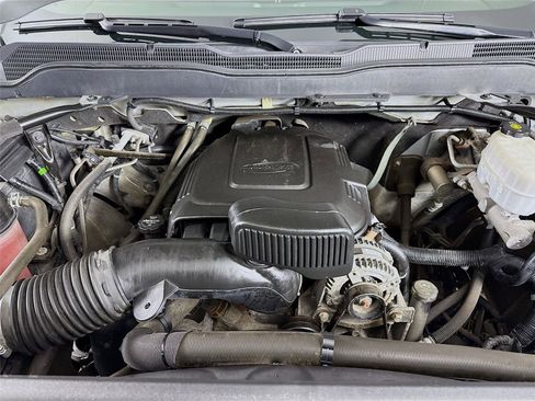 Used 2019 Chevrolet Silverado 2500 LTZ w/ LTZ Plus Package image 30