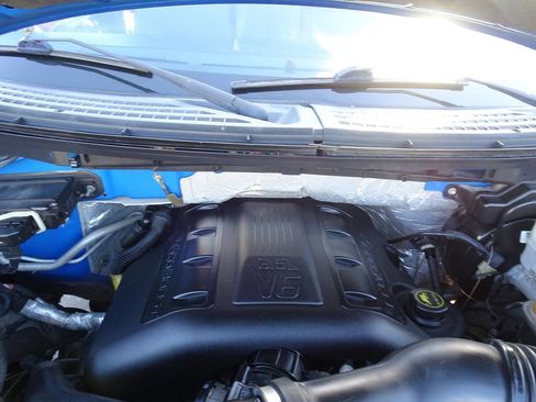 Used 2014 Ford F150 XLT w/ XLT Chrome Package image 31