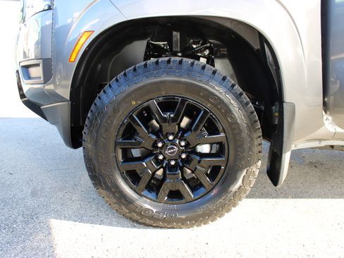 New 2026 Nissan Frontier SV image 35