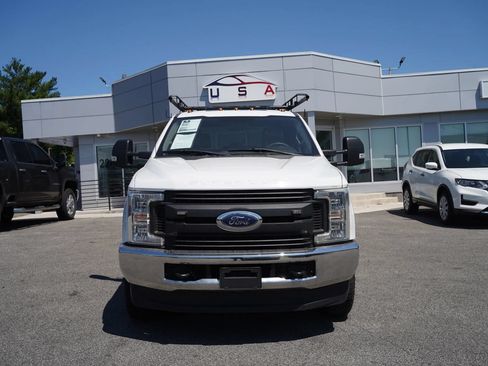 Used 2019 Ford F350 XL w/ Power Equipment Group AWD/4WD image 4