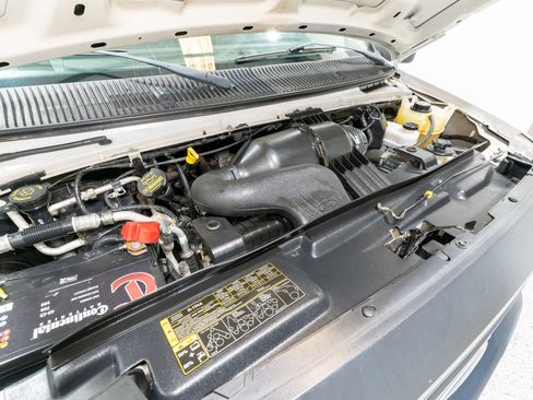 Used 2013 Ford E-150 and Econoline 150 w/ PWR Group RWD image 25