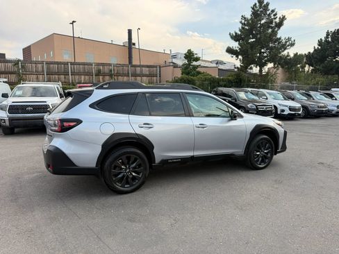 Used 2023 Subaru Outback Onyx Edition AWD/4WD image 8