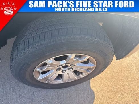 Used 2015 Chevrolet Colorado LT w/ LT Convenience Package image 4