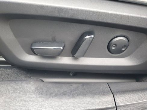 New 2025 Mitsubishi Outlander Platinum Edition image 15