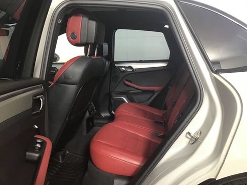Certified 2023 Porsche Macan GTS AWD/4WD image 26