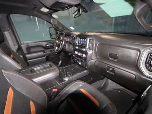 Used 2021 GMC Sierra 2500 AT4 w/ Gooseneck/5TH Wheel Package image 23