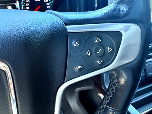 Used 2018 GMC Sierra 1500 SLT image 14