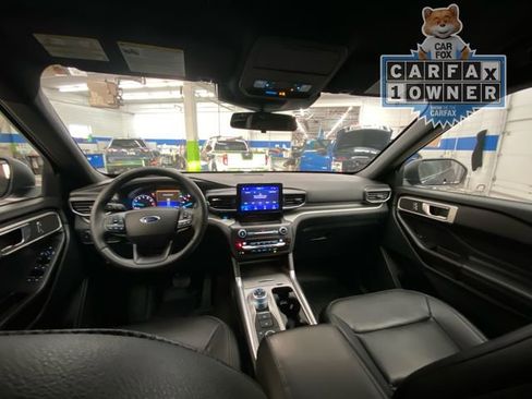 Used 2020 Ford Explorer XLT w/ Equipment Group 202A image 26
