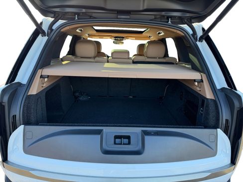 New 2026 Land Rover Range Rover SE AWD/4WD image 25