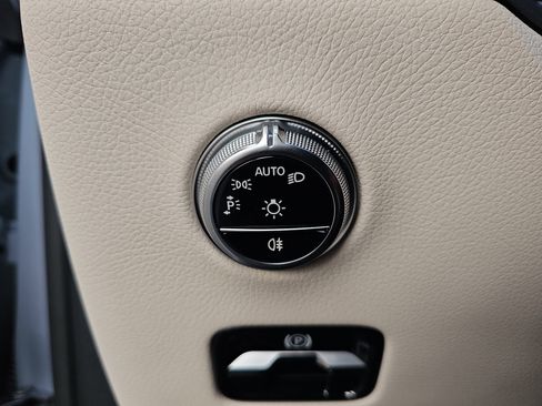 New 2026 Mercedes-Benz GLC 300 image 26