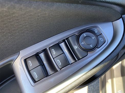 Used 2022 Chevrolet Malibu LT image 21