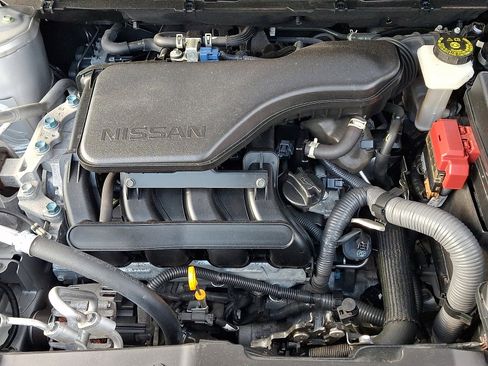Used 2022 Nissan Rogue Sport SV AWD/4WD image 29