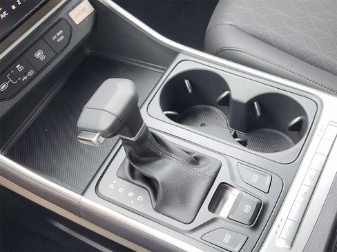 New 2026 Kia Carnival LXS image 17