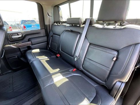 Used 2022 GMC Sierra 3500 Denali image 19