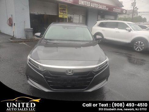 Used 2018 Honda Accord LX image 5