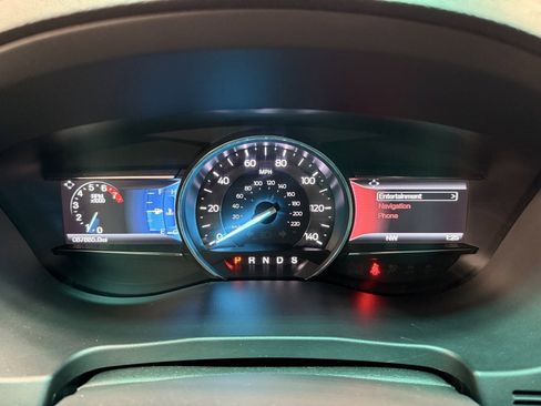 Used 2017 Ford Explorer XLT w/ Equipment Group 202A image 34