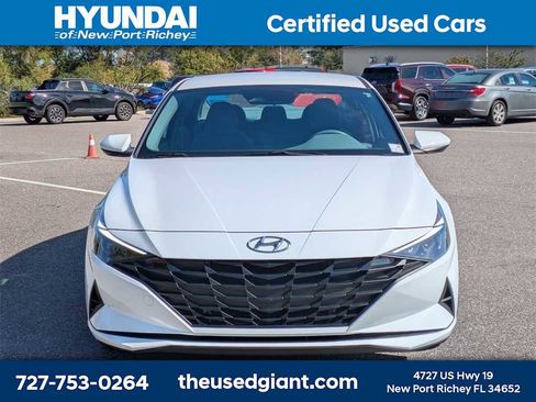 Certified 2023 Hyundai Elantra Blue image 8