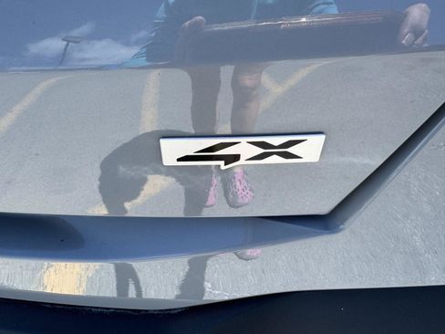Used 2025 Kia Sorento X-Line EX AWD/4WD image 34