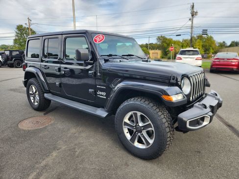Used 2020 Jeep Wrangler Unlimited Sahara image 20
