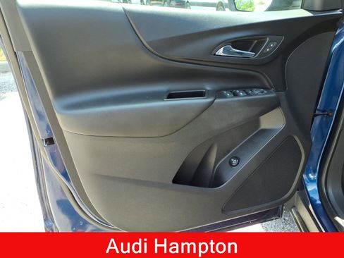Used 2022 Chevrolet Equinox LT AWD/4WD image 12