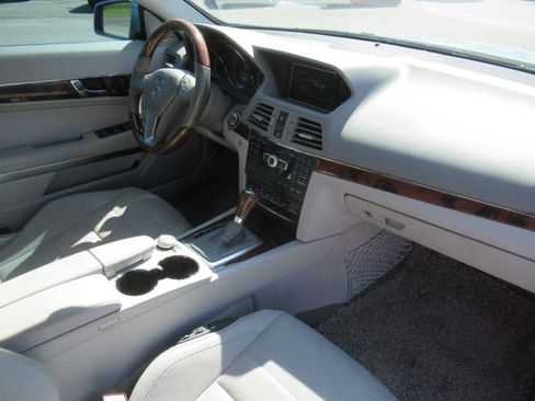 Used 2012 Mercedes-Benz E 350 Cabriolet image 20