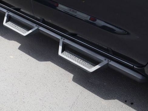 Used 2022 Nissan Frontier Pro-X RWD image 11