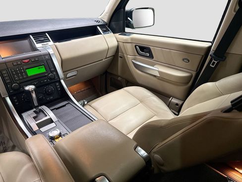 Used 2009 Land Rover Range Rover Sport HSE AWD/4WD image 25
