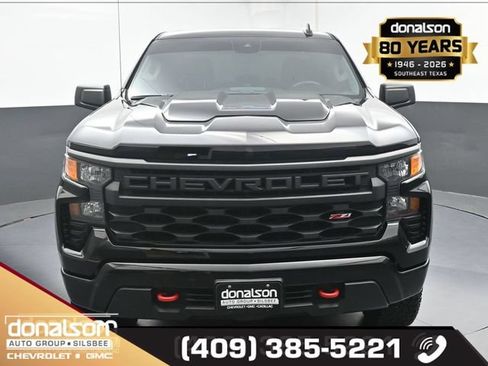 Used 2024 Chevrolet Silverado 1500 Custom Trail Boss AWD/4WD image 3