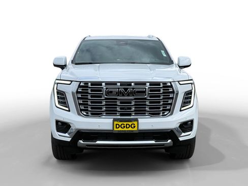 New 2026 GMC Yukon XL Denali w/ Sun & Power Step Package image 8