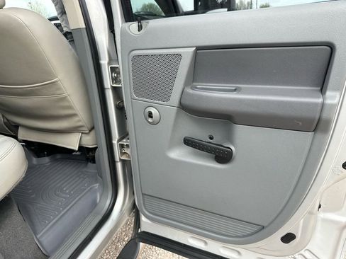 Used 2007 Dodge Ram 2500 Truck SLT w/ Quad Cab Big Horn Value Group image 21