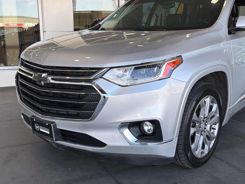 Used 2019 Chevrolet Traverse Premier AWD/4WD image 3