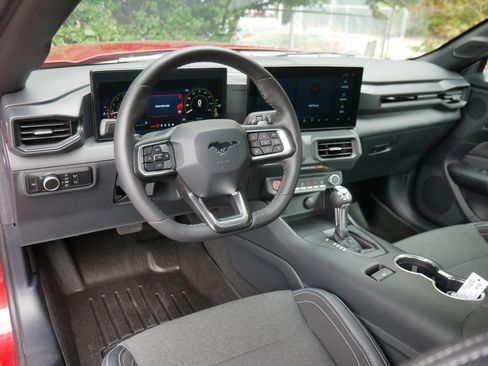 Certified 2024 Ford Mustang GT image 4