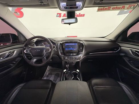 Used 2021 Chevrolet Traverse RS w/ LPO, Cargo Package FWD image 43