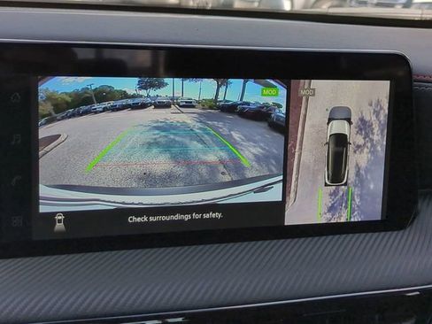 New 2026 Nissan Kicks SR image 18