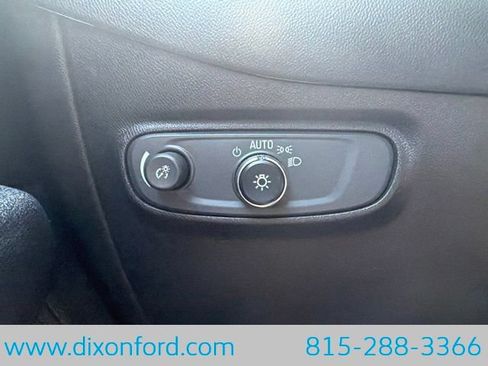 Used 2022 Chevrolet Equinox LT FWD image 19